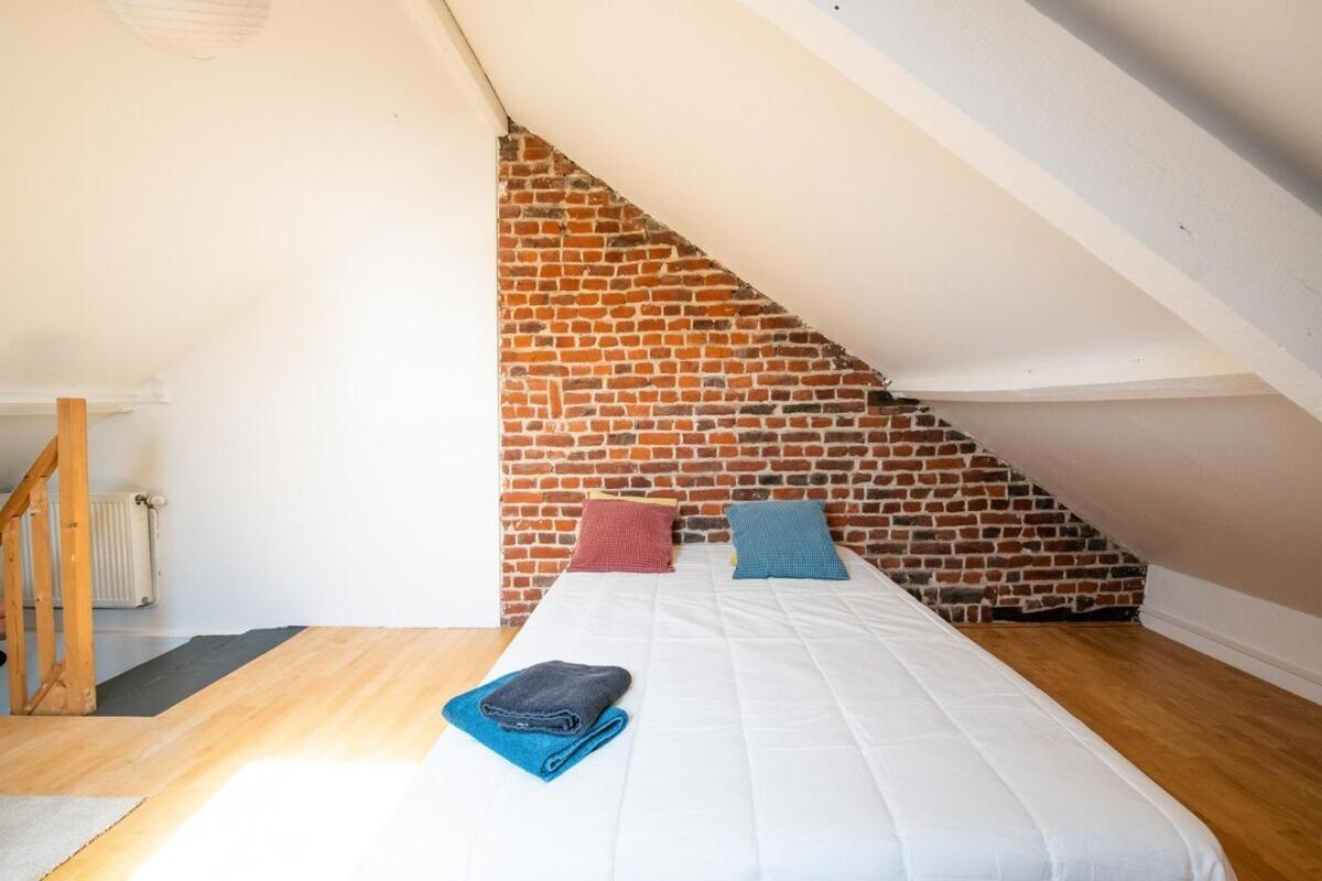Maison Cosy 4 Chambres, Terrasse, Garage Prive Croix Экстерьер фото